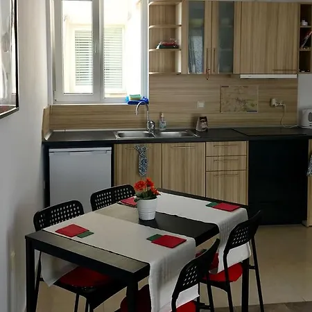 Minimalis House