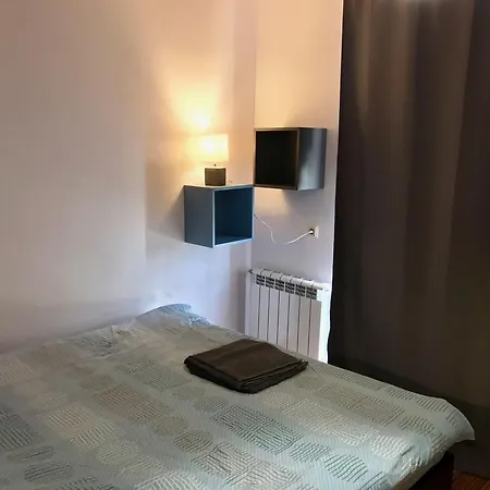 Minimalis House 아파트